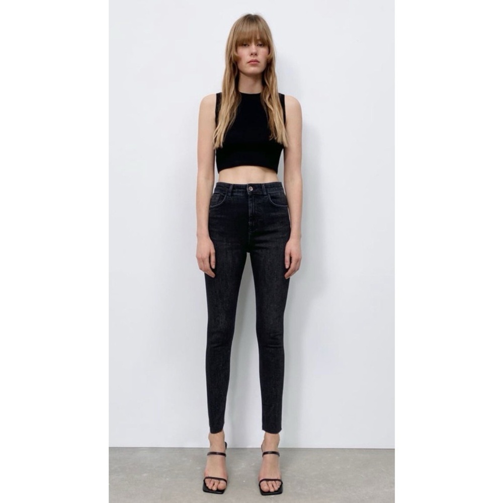 ZARA BLACK SKINNY JEANS size 6
